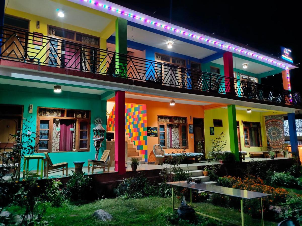 La Siesta India Manali Hostel Ngoại thất bức ảnh