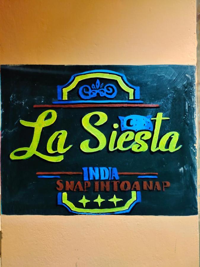 La Siesta India Manali Hostel Ngoại thất bức ảnh