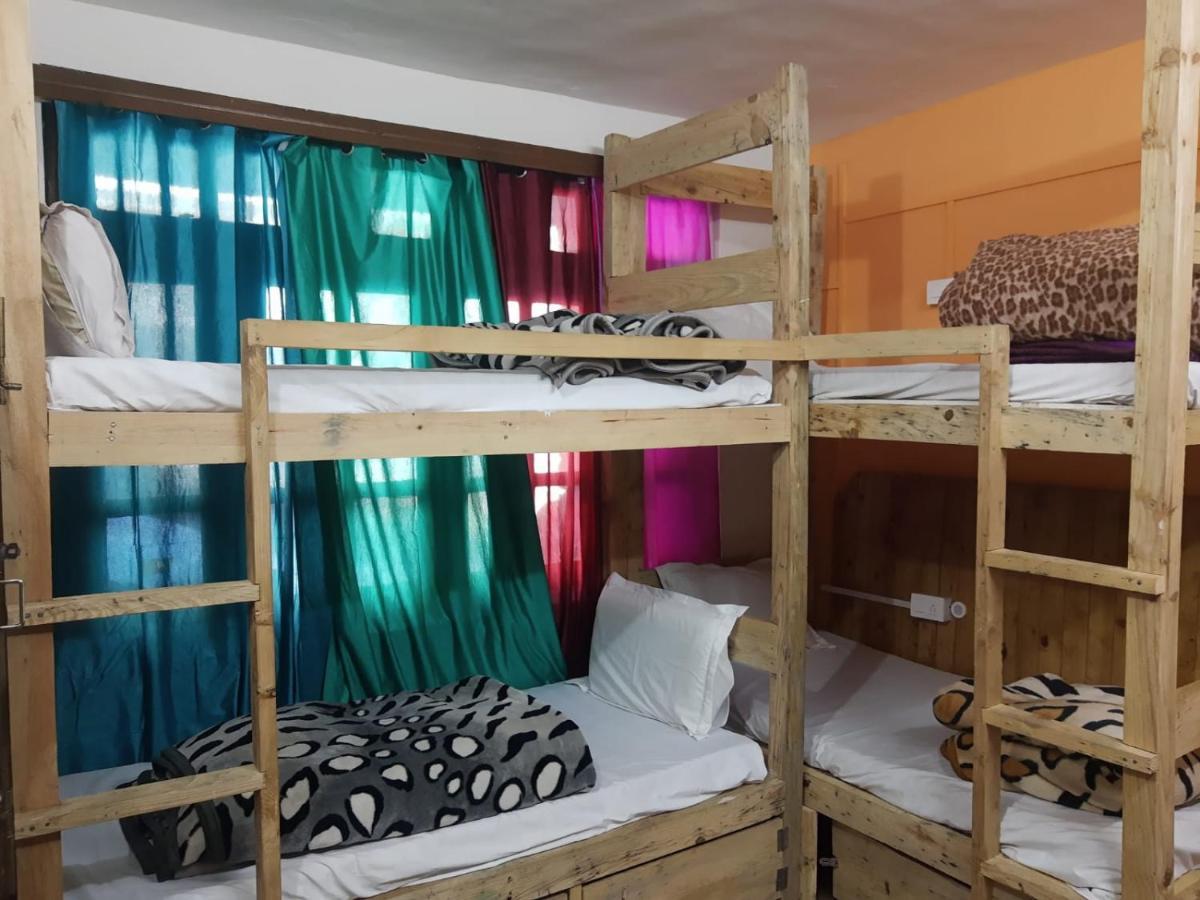 La Siesta India Manali Hostel Ngoại thất bức ảnh